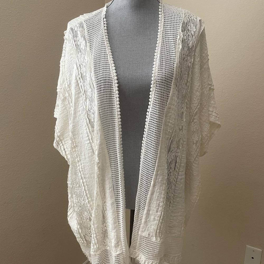 Gorgeous kimono style top
